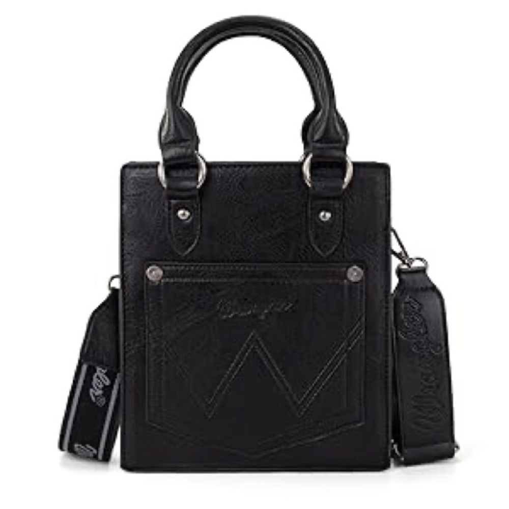 Wrangler Black Shoulder Bag with Sleek Design and Silver Accents